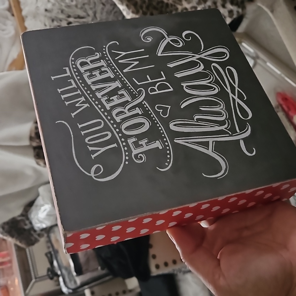 DESIGNS BY KATHY VALENTINE'S DAY HEART WOODEN FRAME